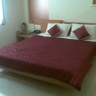 Good Stay Hotel, Surat 2
